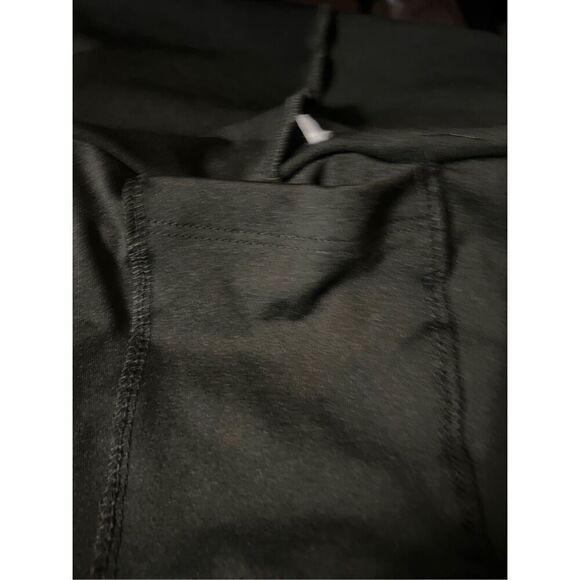 RARE Dear Sparkle Black Plus Size Cropped Skirted Yoga Leggings With Audio Pocke - Picture 5 of 6